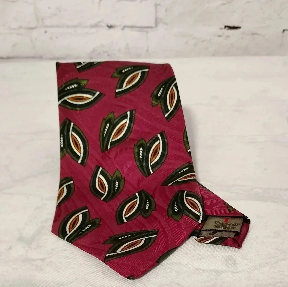 Talbott Studio Men's Silk Necktie Tie Abstract Leaf pattern Hand Sewn 58…